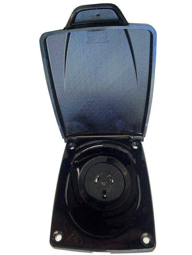 CMS Socket 500-04311 10A Double Pole Autoswitch Black Outlet
