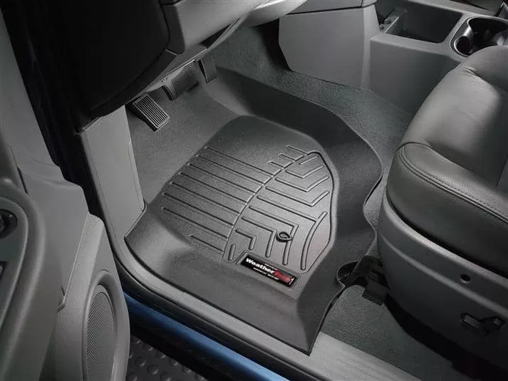 FLOOR LINER 04-09 DURANGO-440081