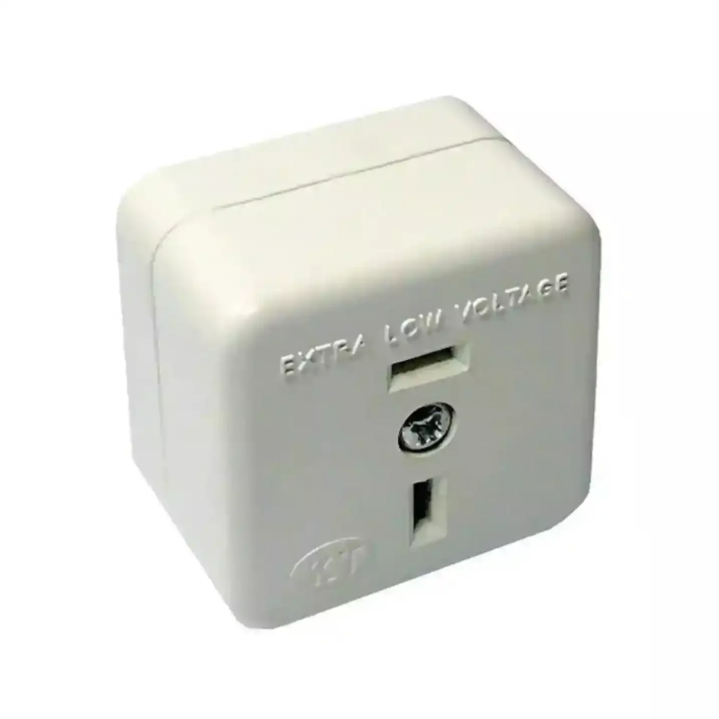 Low voltage Panel Mounted Socket 32V 15A