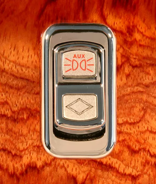 Peterbilt 06+ Rocker Switch Cover LED Auxiliary Light