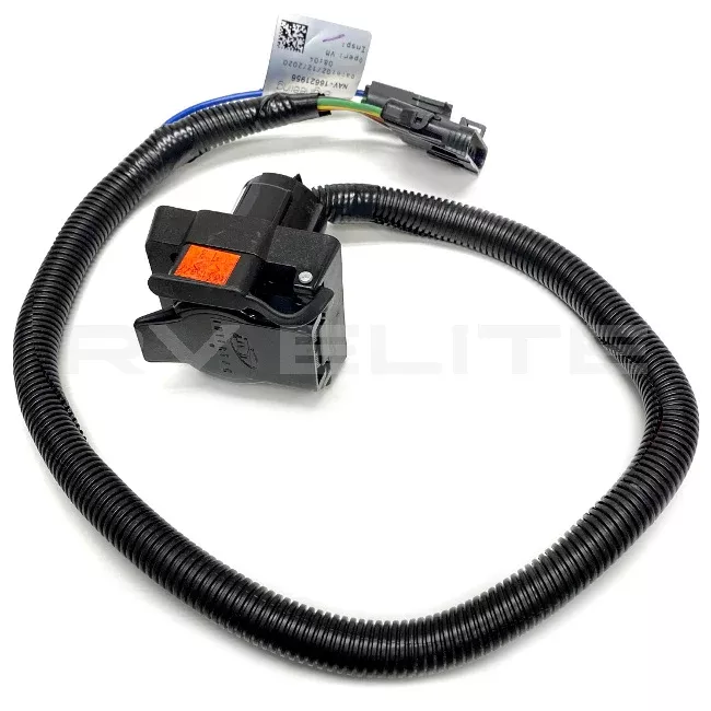 RV Towing Harness / Trailer Tow Plug