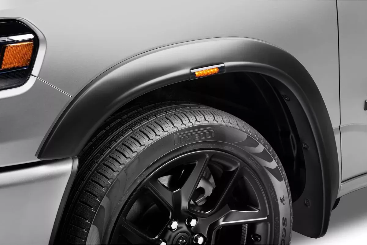 RVL STYLE FLARES (4) 25-26 RAM 1500-2805942