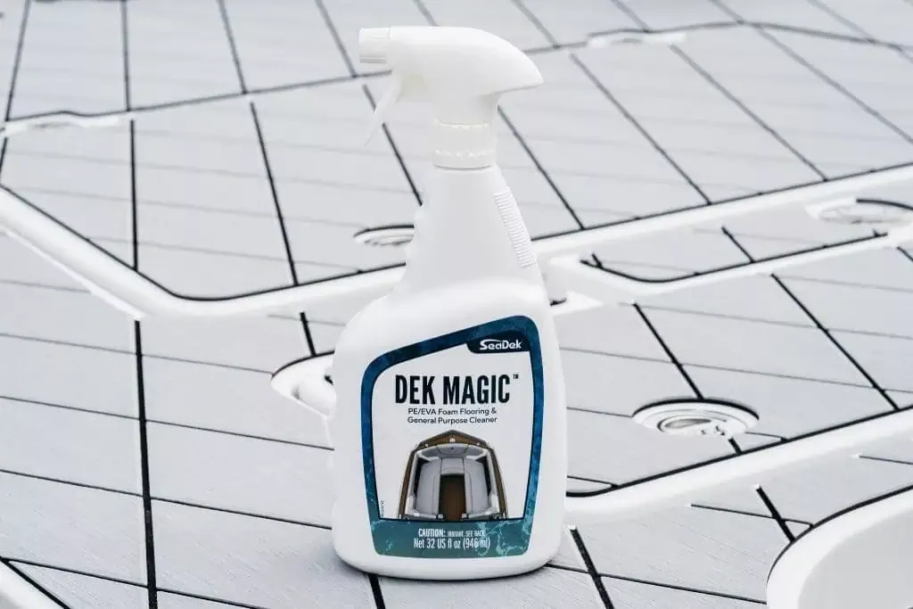 SeaDek Dek Magic for EV Foam cleaner with Sprayer bottle