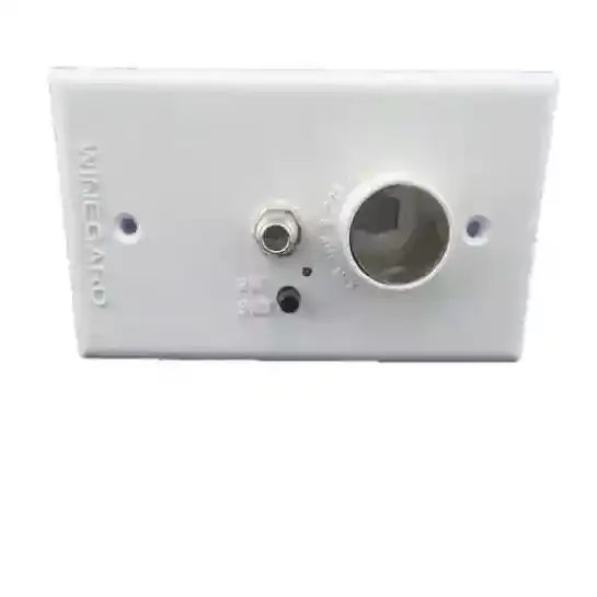 Winegard White 12v Socket Wall Plate and amplifier