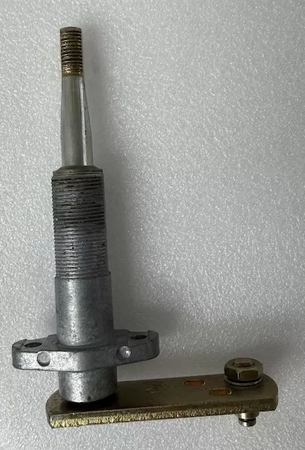 Wiper Pivot Shaft 62712-B
