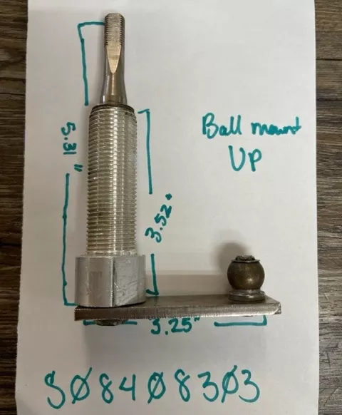 Wiper Pivot Shaft “Ball Mount Up” S08408303